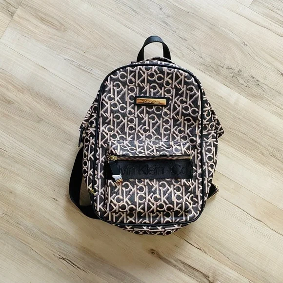 Calvin Klein | Bags | Calvin Klein Medium Back Pack Preowned  display picture 1